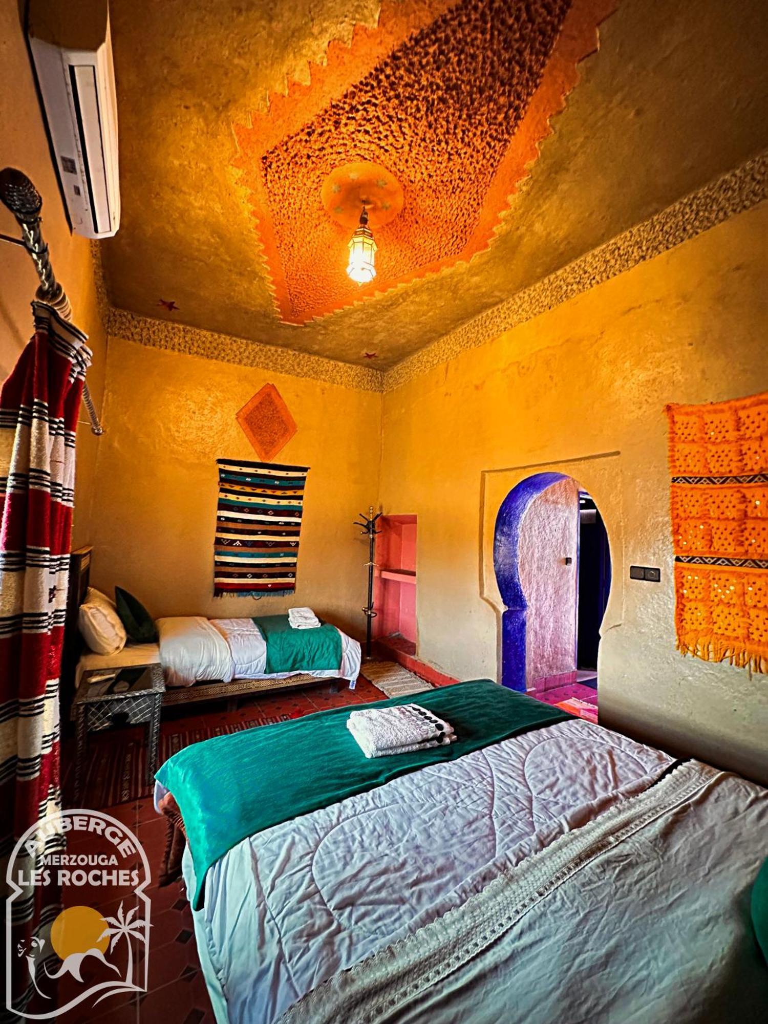 Riad Les Roches Merzouga Exterior foto