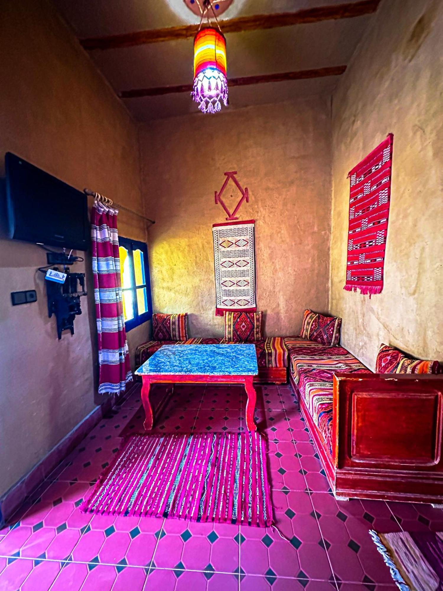 Riad Les Roches Merzouga Exterior foto